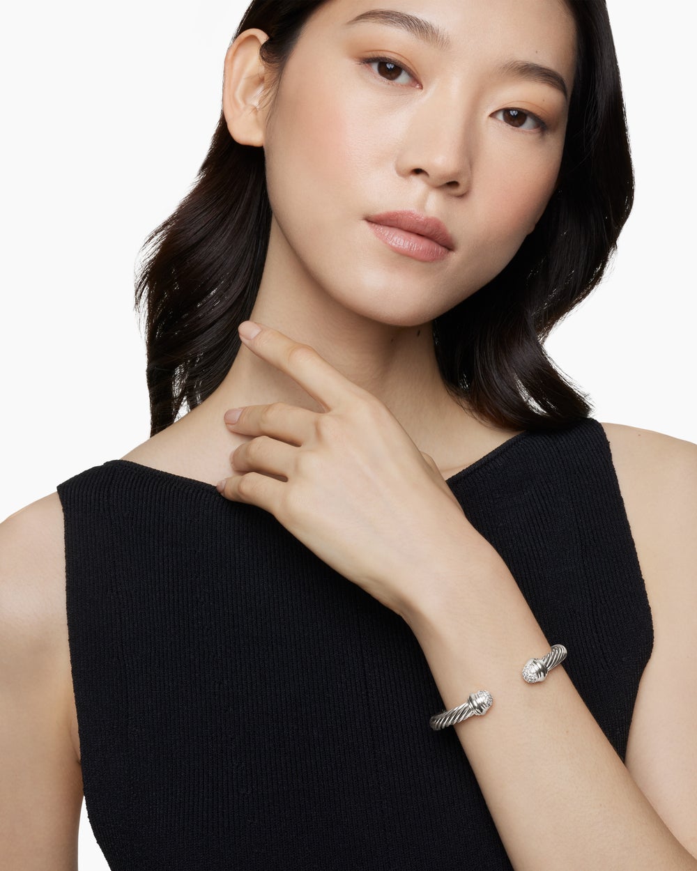 Womens Classic Cable Bracelet in Sterling Silver with Pavé Domes, 7mm