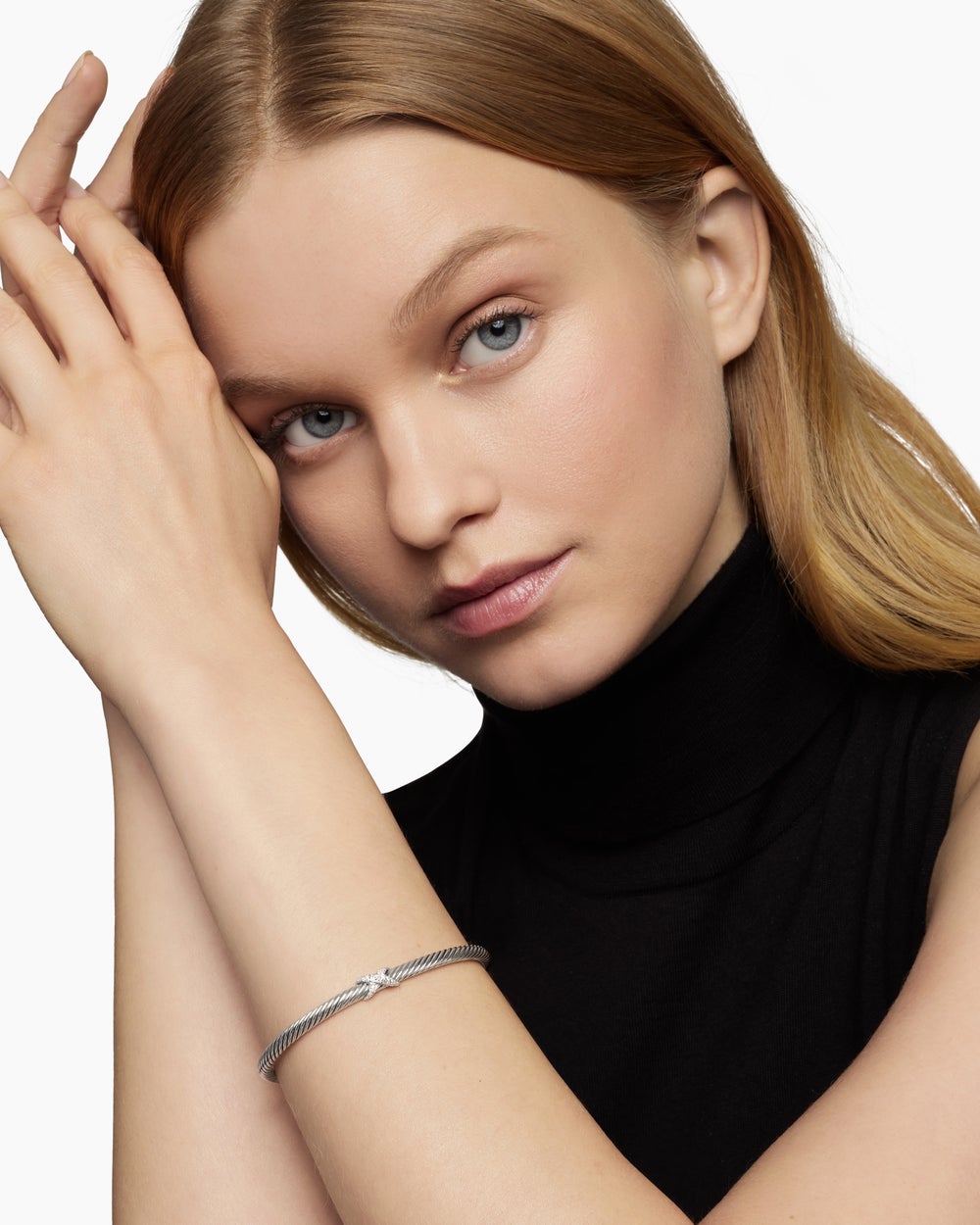 Womens X Classic Cable Station Bracelet in Sterling Silver with Diamonds, 4mm