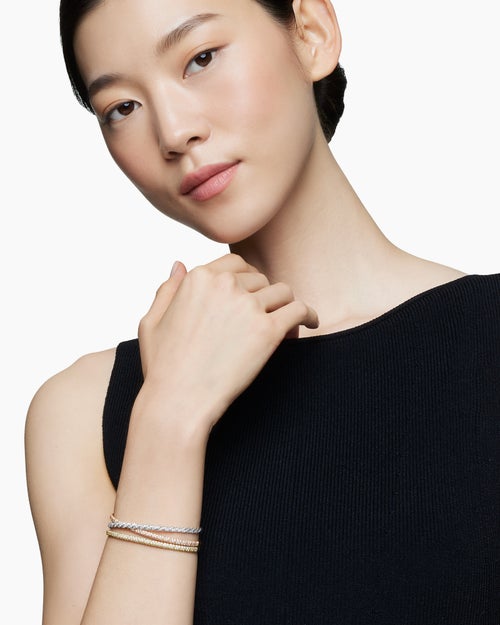 Womens Sculpted Cable Flex Three Row Bracelet in 18K Gold, 21mm
