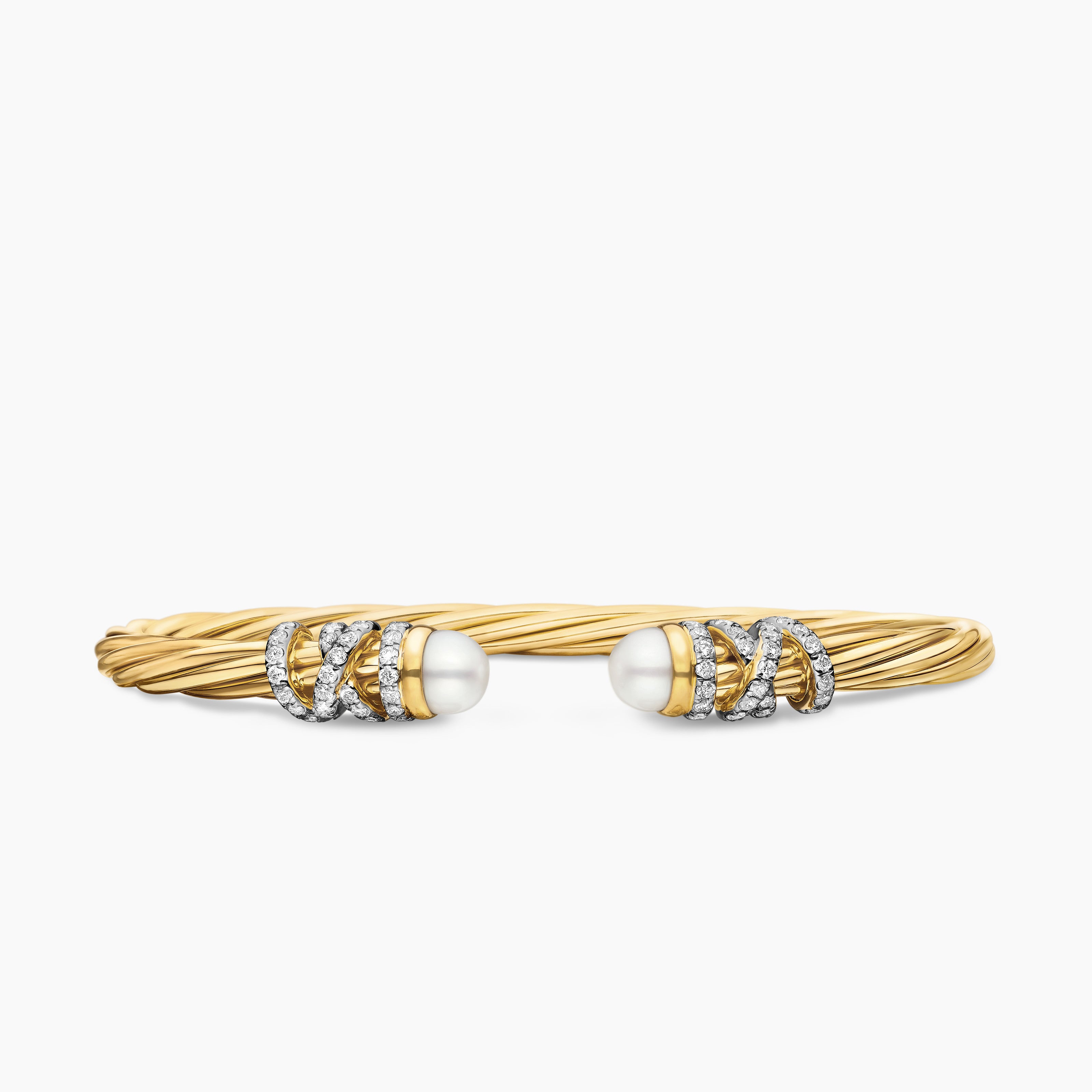 Womens Helena Bracelet in 18K Yellow Gold with Pearls and Diamonds, 4mm