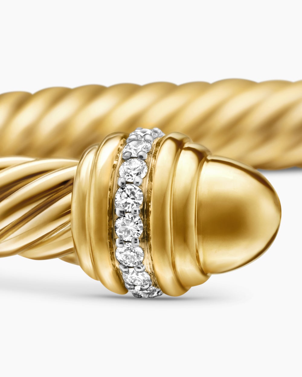 Womens Classic Cablespira Bracelet in 18K Yellow Gold with Diamonds, 7mm