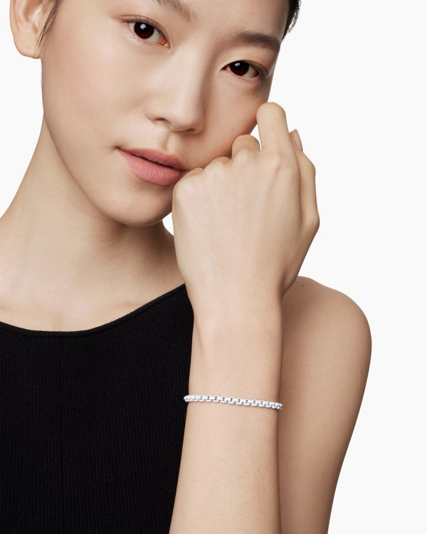 DY Bel Aire Color Box Chain Bracelet in White Acrylic with 14K Yellow Gold Accent, 4mm