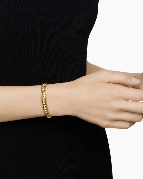 Womens Modern Renaissance® Pyramid Bracelet in 18K Yellow Gold, 8mm