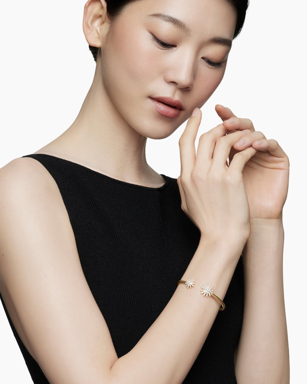 Womens Starburst Cable Bracelet in 18K Yellow Gold with Diamonds, 3.5mm