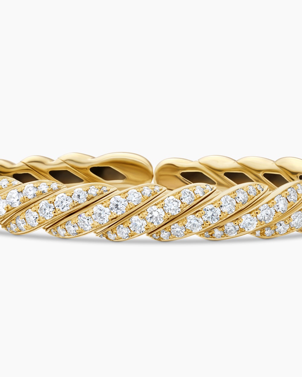 Womens Sculpted Cable Flex Bracelet in 18K Yellow Gold with Diamonds, 7.8mm