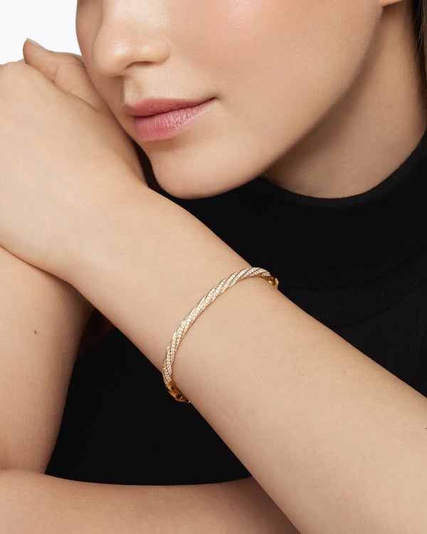 Cable Edge® Bangle Bracelet in 18K Yellow Gold with Diamonds, 4mm