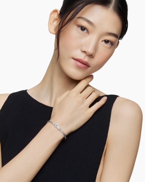 Thoroughbred Loop Bracelet in Sterling Silver with Pavé, 4.5mm