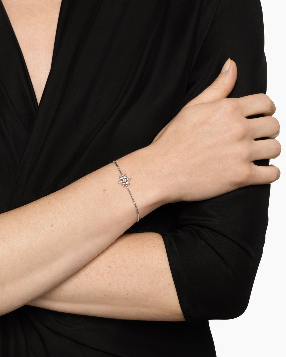 Womens Star of David Station Bracelet in Sterling Silver with Diamonds, 12mm