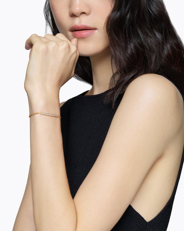 Bracelet à barre Petite Pavé en or jaune 18 carats avec diamants, 1,7 mm