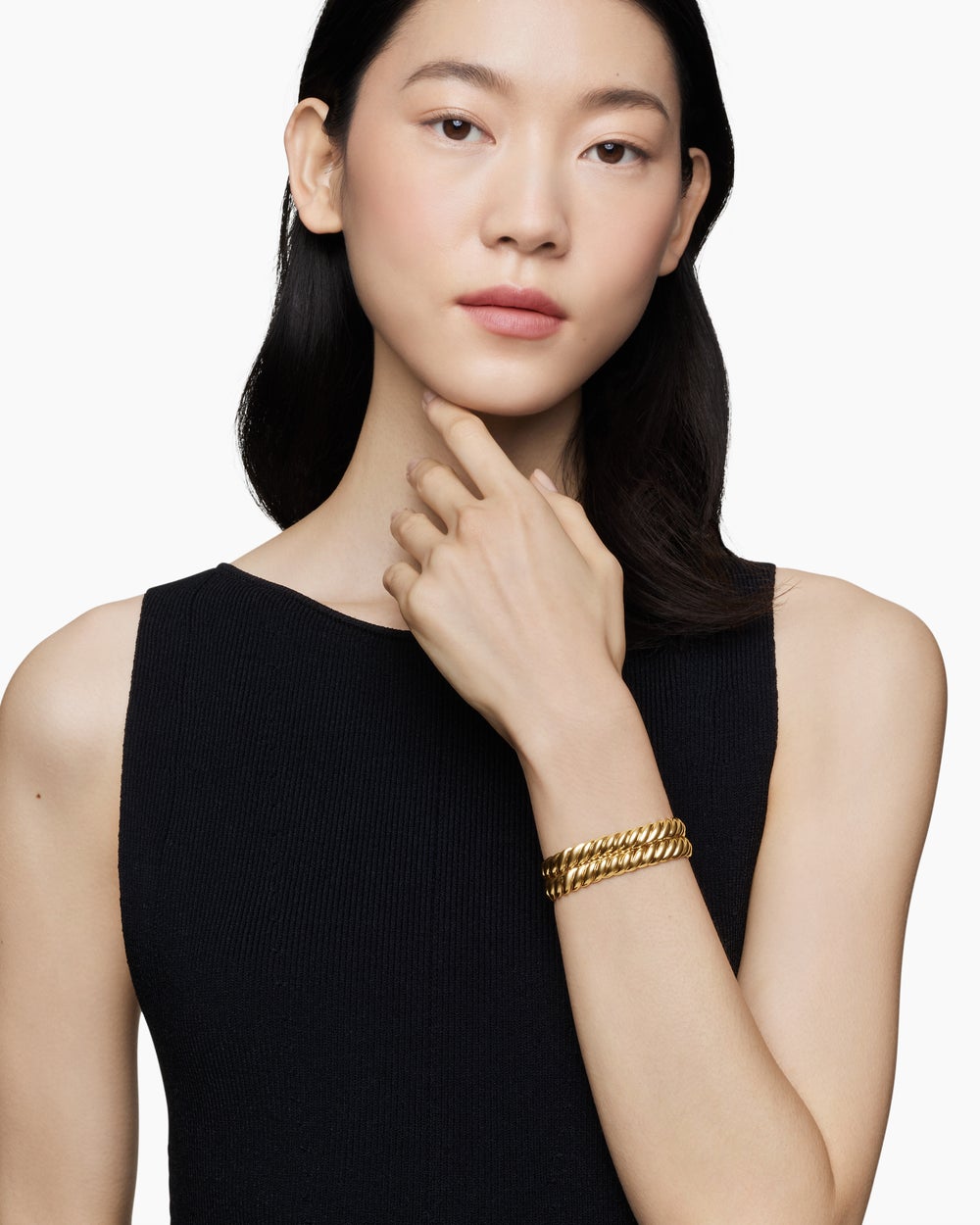 Womens Sculpted Cable Double Wrap Bracelet in 18ct Yellow Gold, 8.5mm