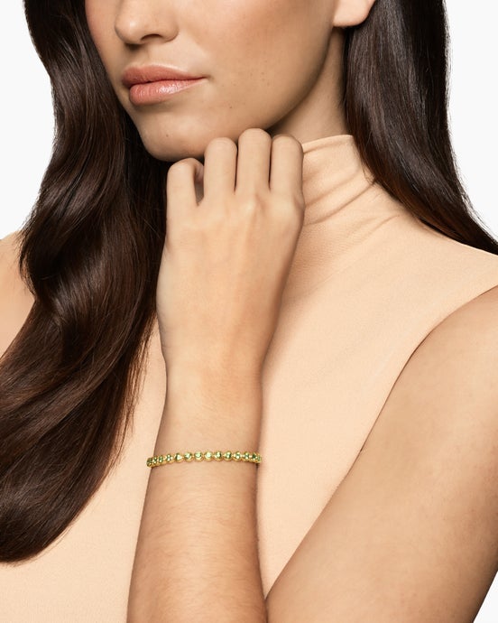 Bezel Set Tennis Bracelet in 18K Yellow Gold with Peridot, 4.7mm