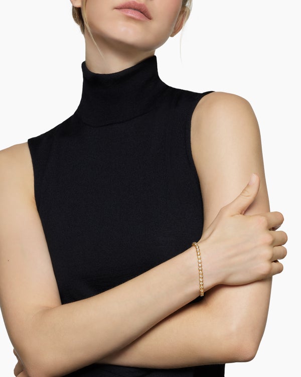 Bezel Set Tennis Bracelet in 18K Yellow Gold, 4.7mm