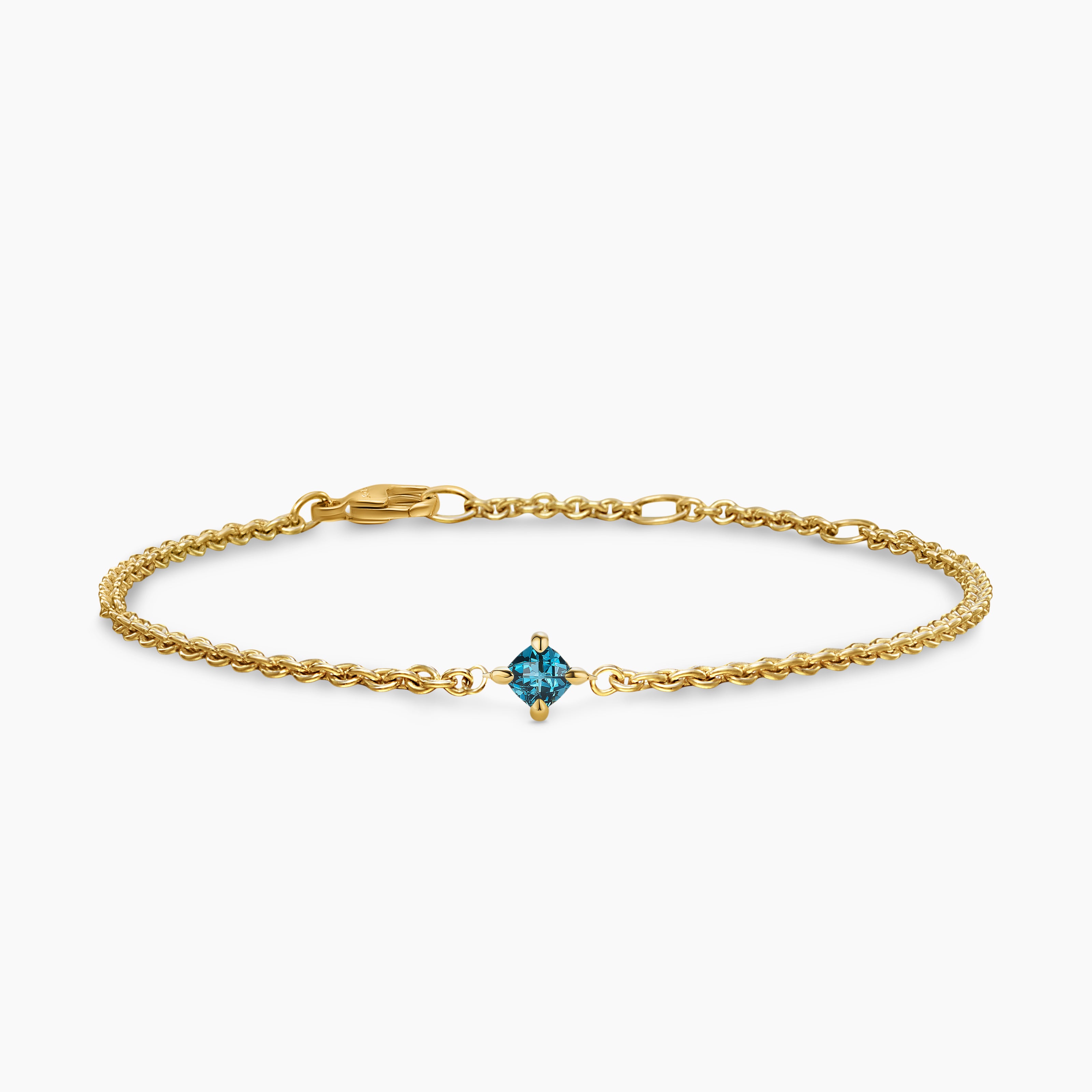Womens Micro Chatelaine&reg; Chain Bracelet in 18K Yellow Gold with Hampton Blue Topaz, 4mm
