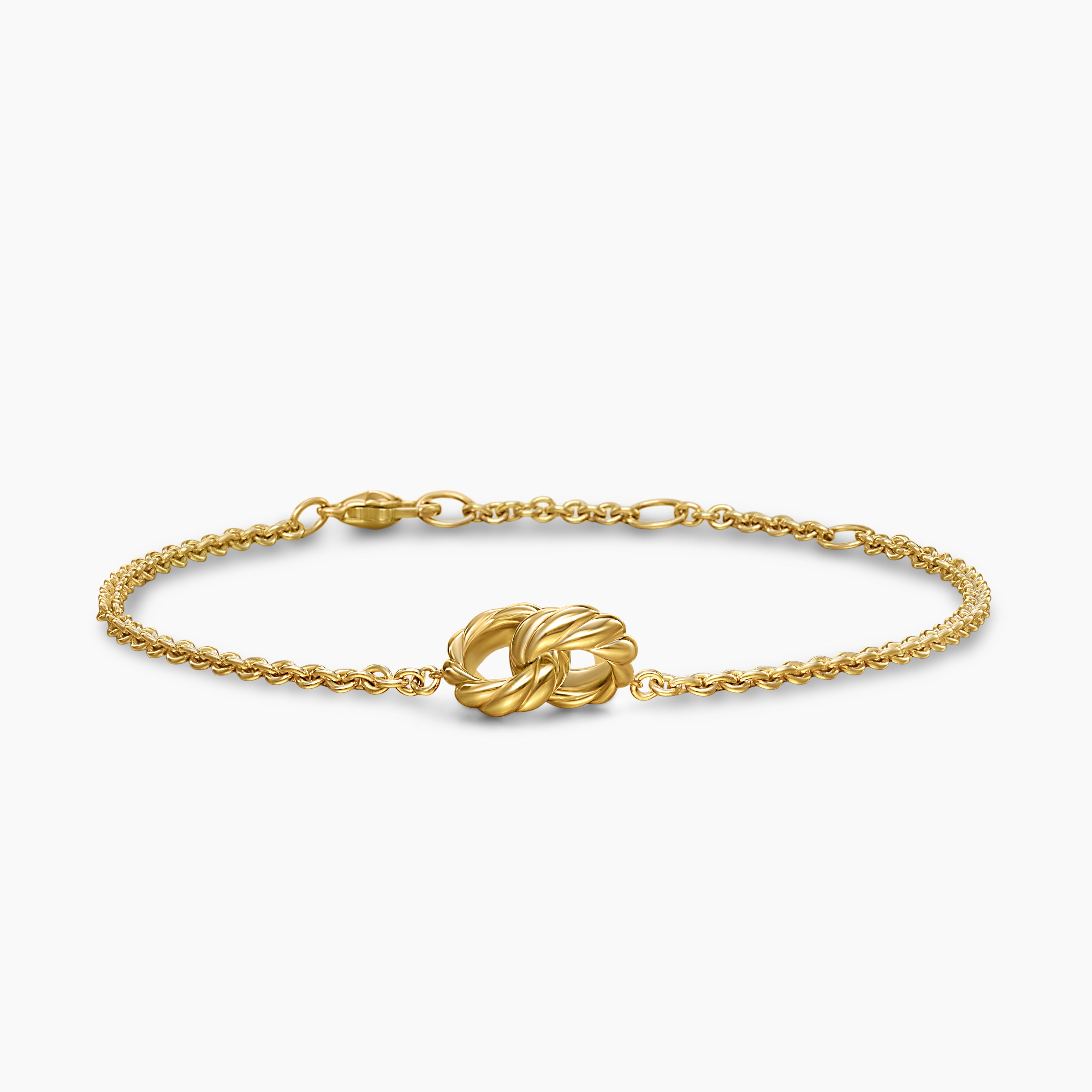 Womens Sculpted Cable Chain Bracelet in 18K Yellow Gold, 8mm