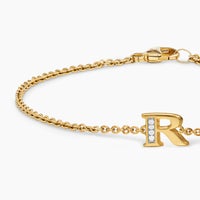R