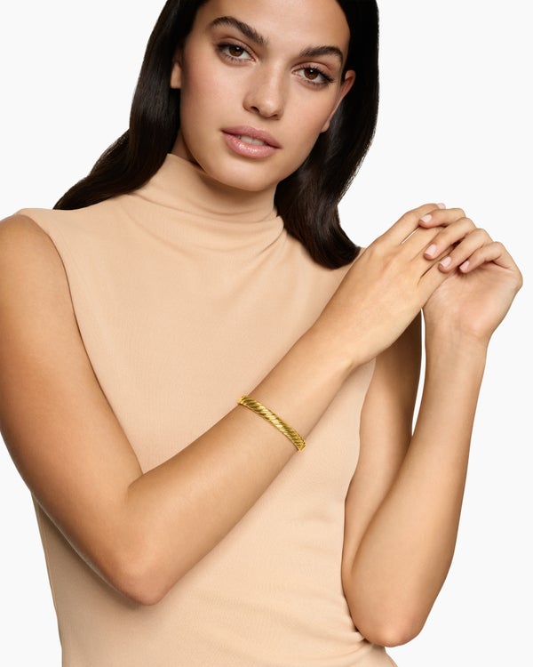 Sculpted Cable Bangle Bracelet in 18K Yellow Gold, 8mm