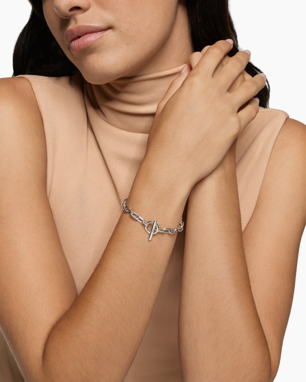 Womens DY Madison Toggle Chain Bracelet in Sterling Silver, 5.5mm