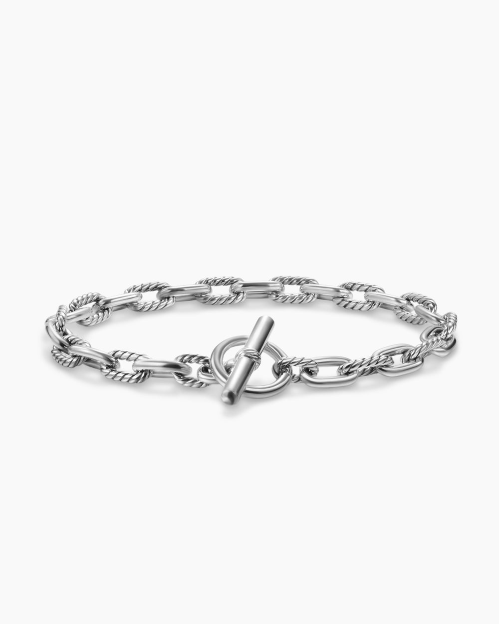Womens DY Madison Toggle Chain Bracelet in Sterling Silver, 5.5mm