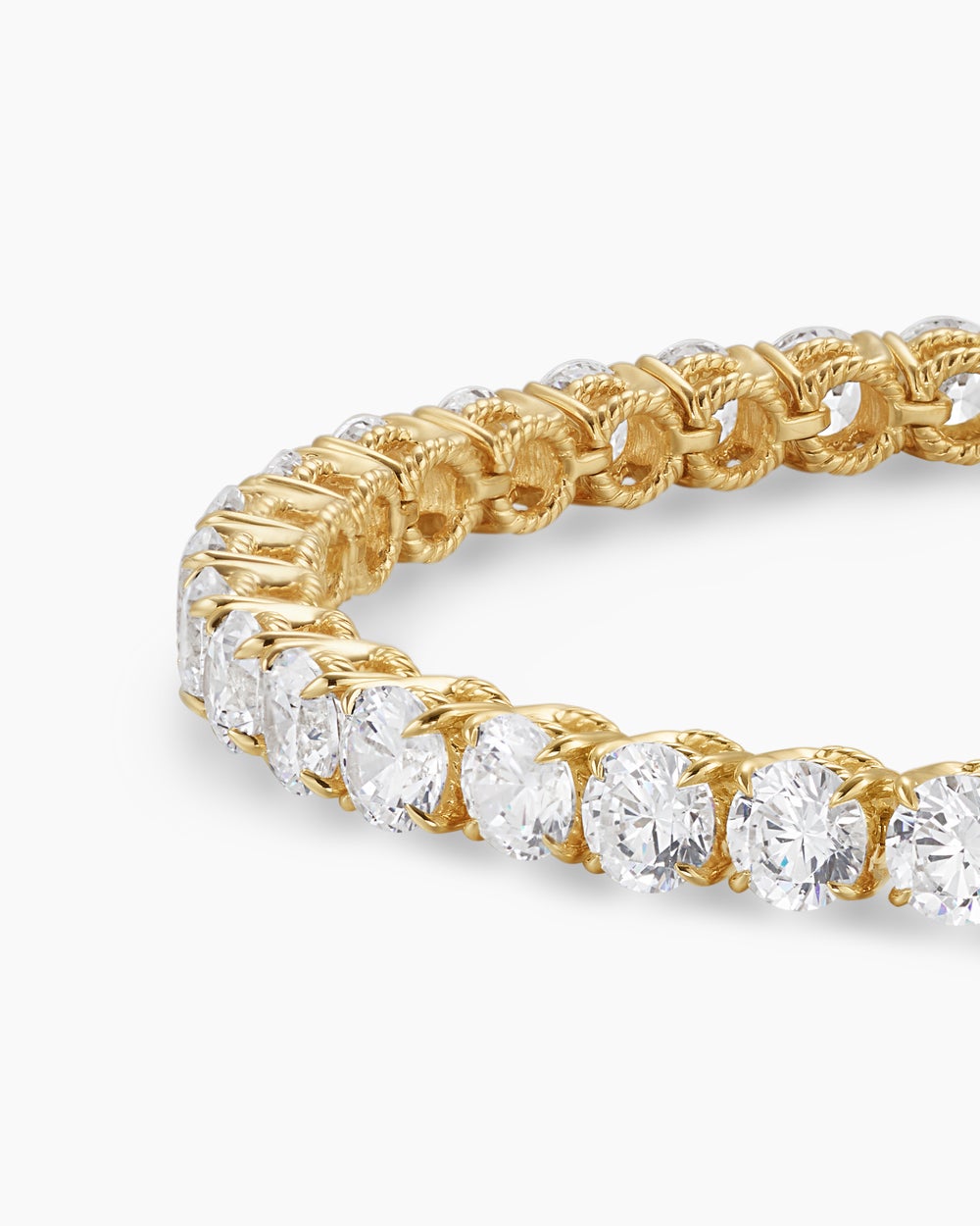 Womens Tennis Bracelet in 18K Yellow Gold with Diamonds, 4mm