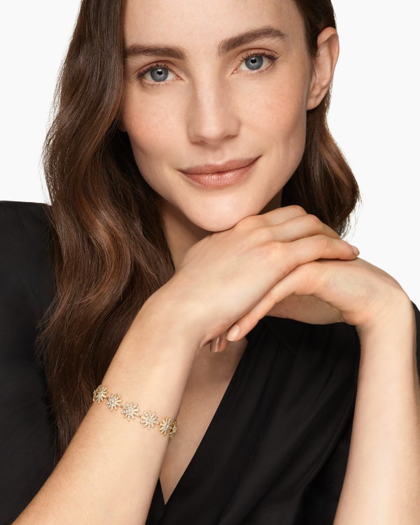 Starburst Pavé Tennis Bracelet in 18K Yellow Gold with Diamonds, 12.3mm