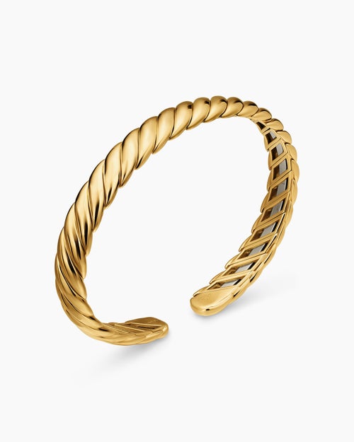 Womens Sculpted Cable Flex Bracelet in 18K Yellow Gold, 7.5mm