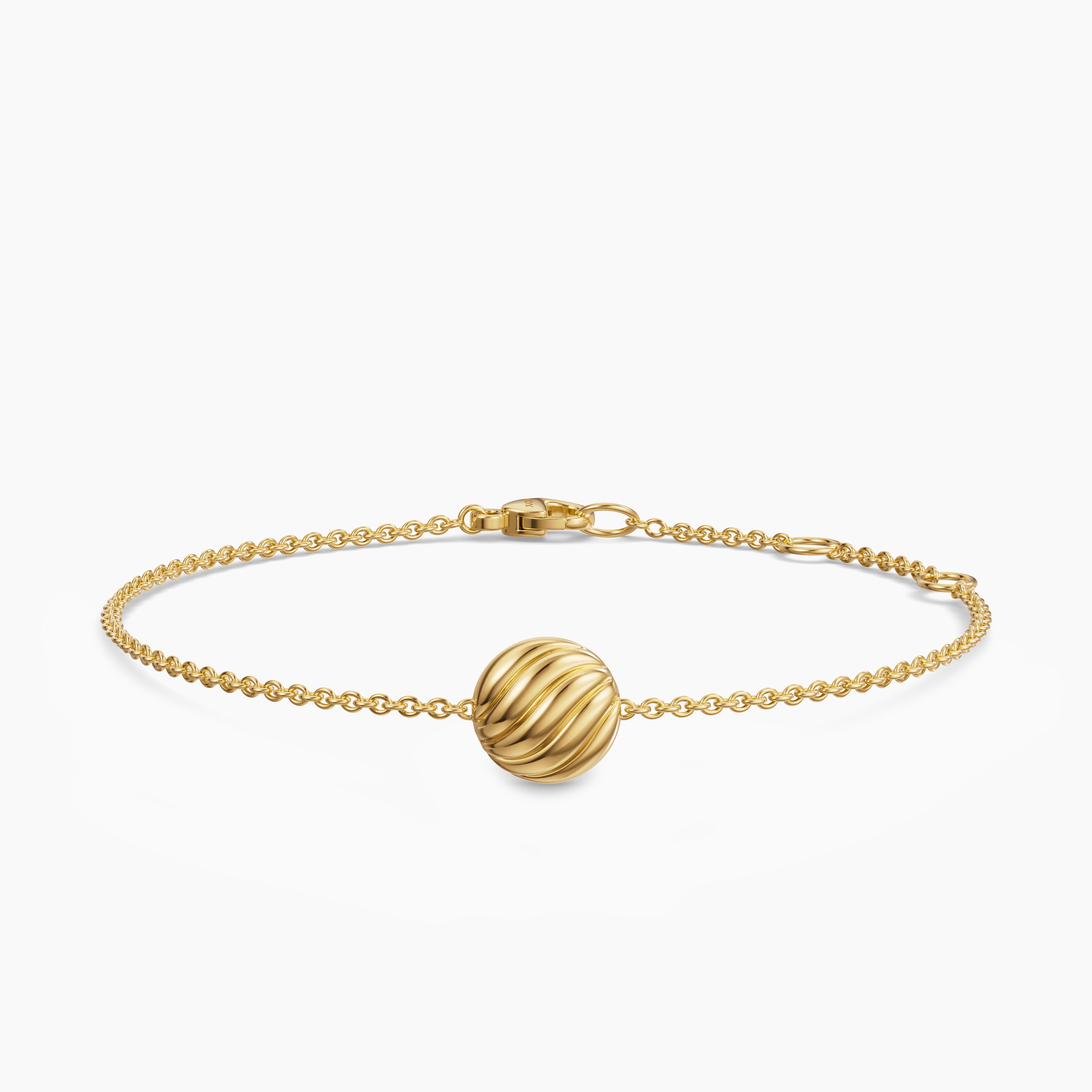 Womens Sculpted Cable Center Station Chain Bracelet in 18K Yellow Gold, 10mm