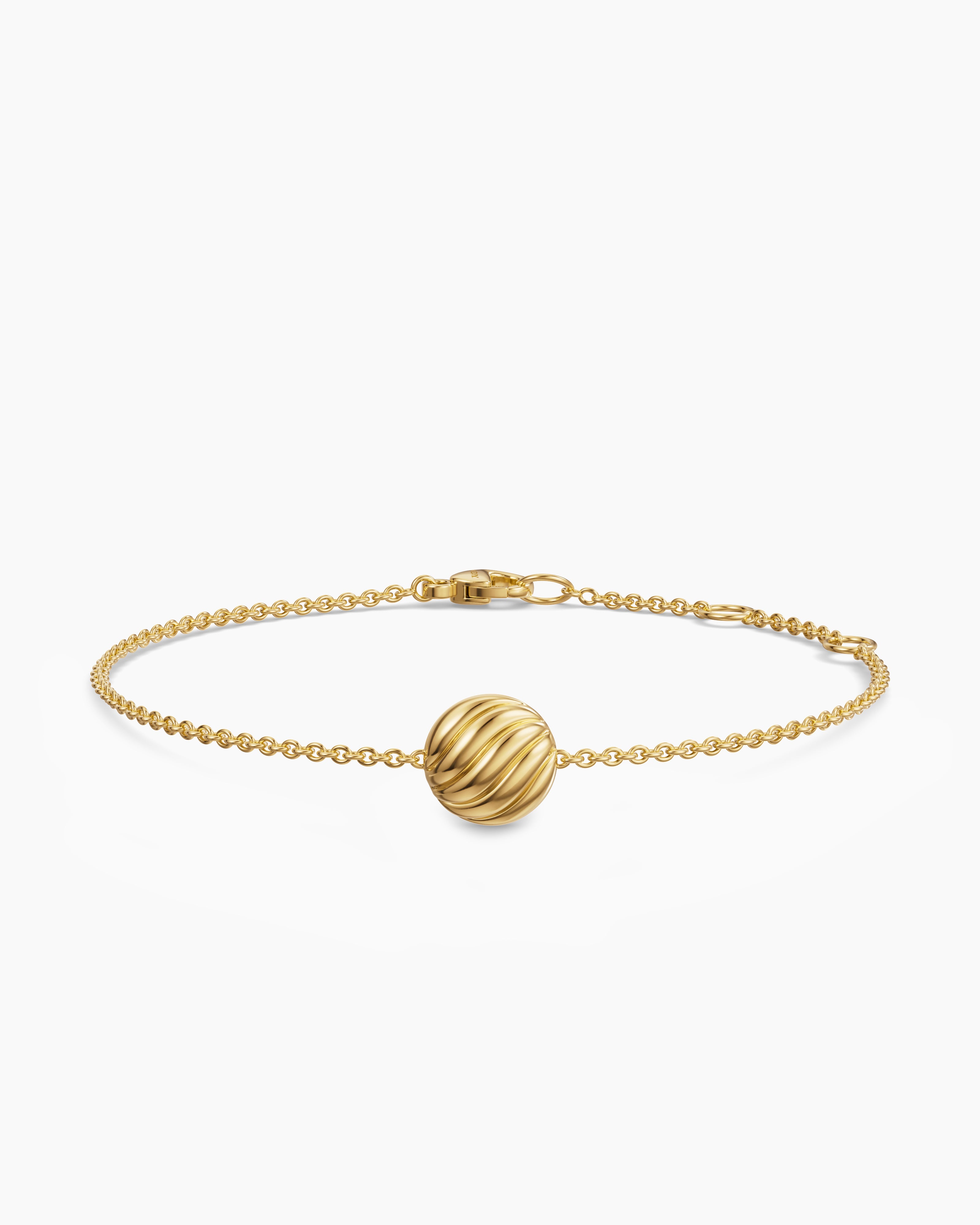 Womens Sculpted Cable Centre Station Chain Bracelet in 18K Yellow Gold, 10mm