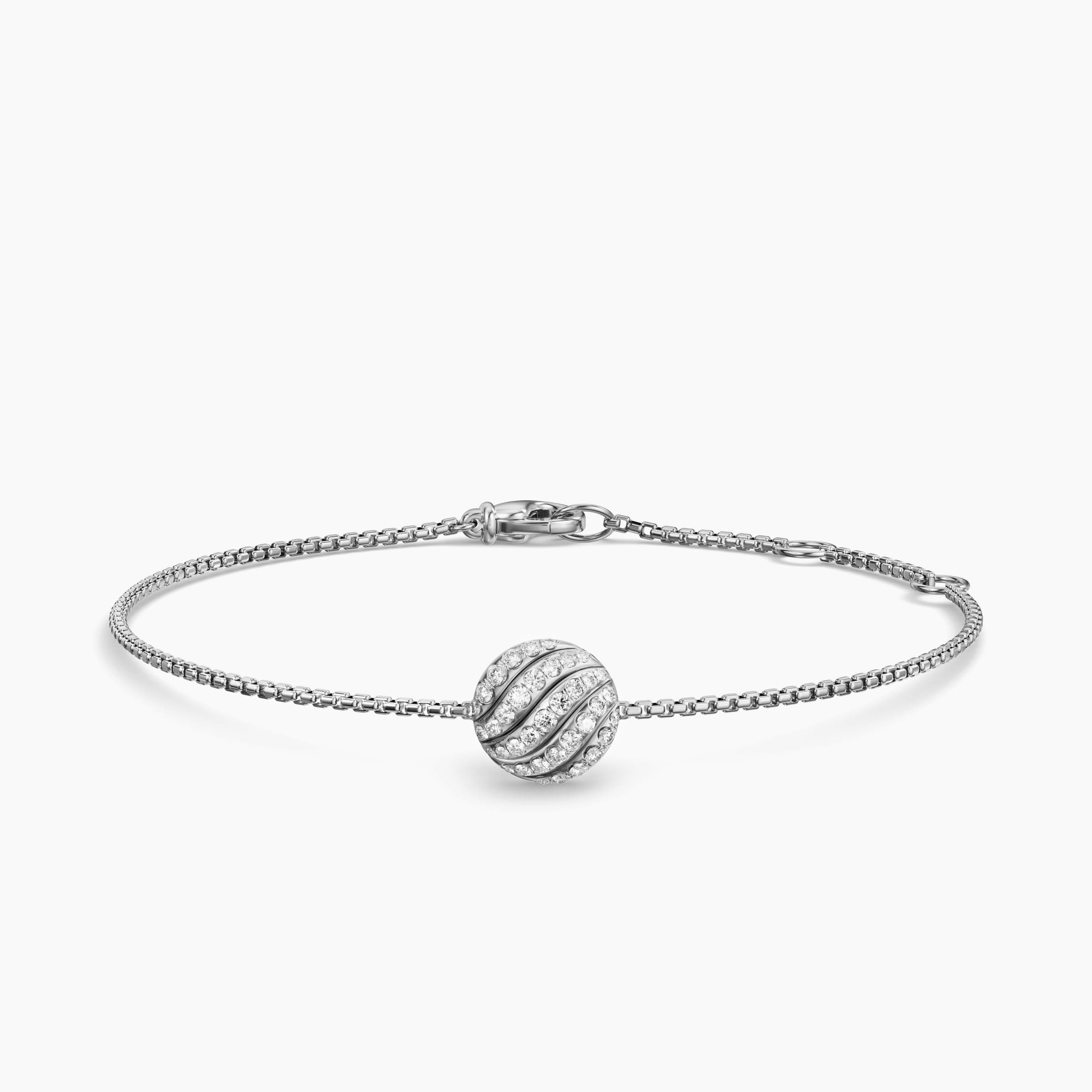 Womens Sculpted Cable Center Station Chain Bracelet in Sterling Silver with Diamonds, 10mm