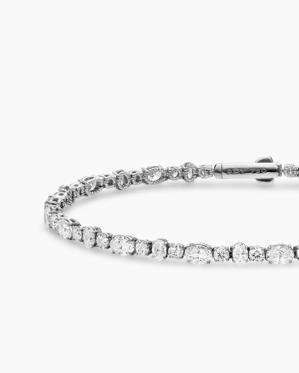 Womens Tennis Bracelet in 18K White Gold with Diamonds, 2.5-4.5mm