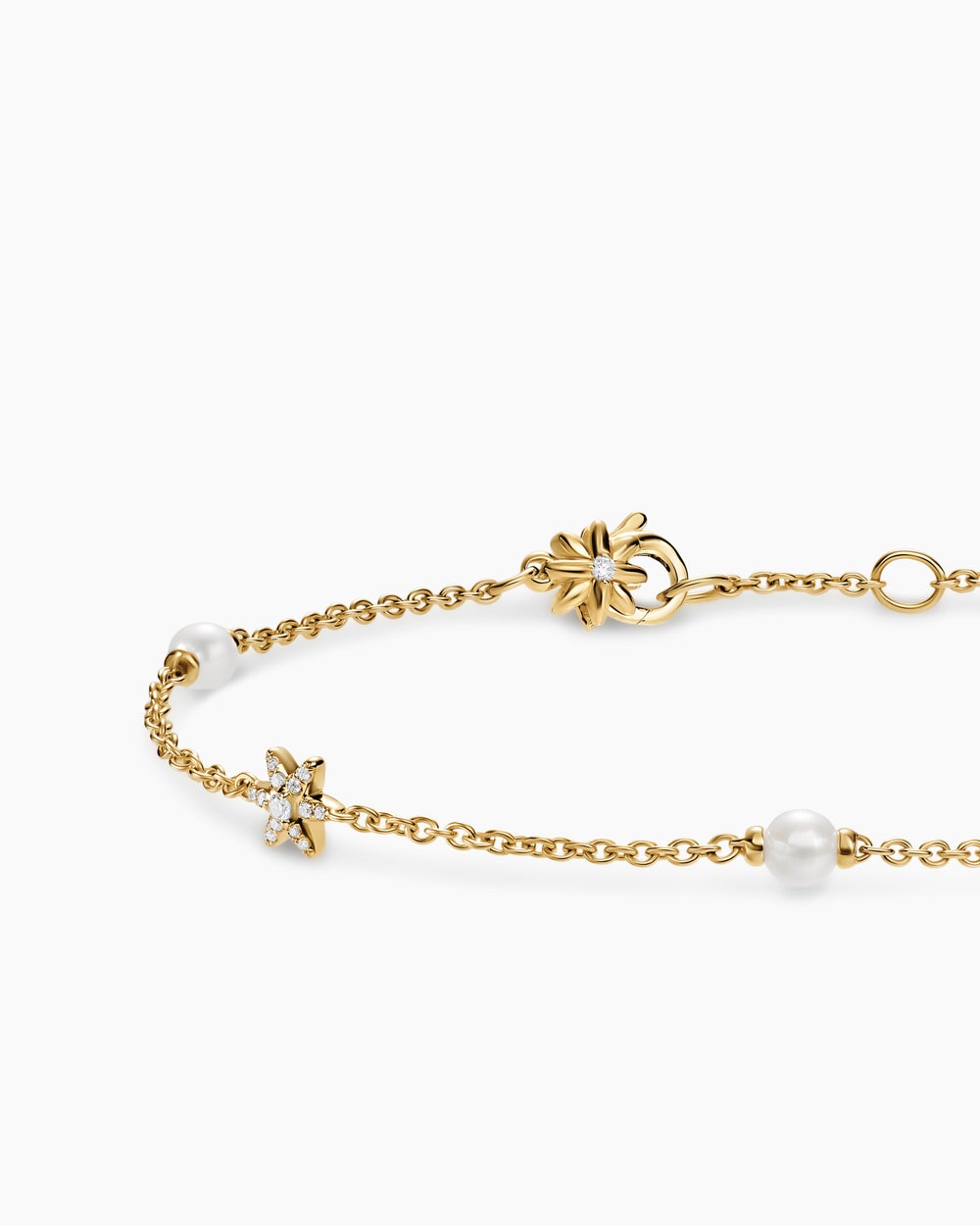 Womens Petite Starburst and Pearl Station Chain Bracelet in 18K Yellow Gold with Pearls and Diamonds, 6mm