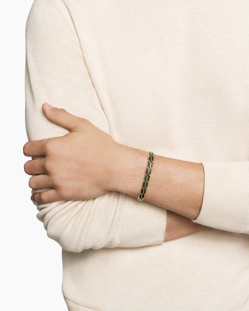 Mens Streamline® Cuff Bracelet in 18K Yellow Gold with Forged Carbon, 8.5mm