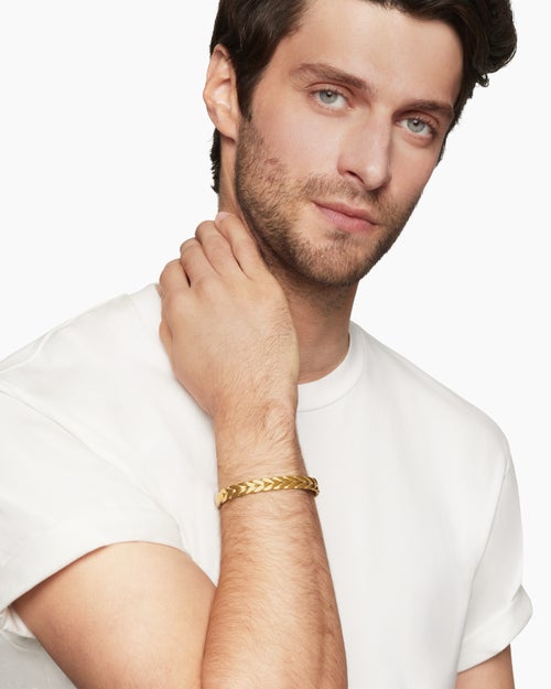 Mens Chevron Cuff Bracelet in 18K Yellow Gold, 9mm