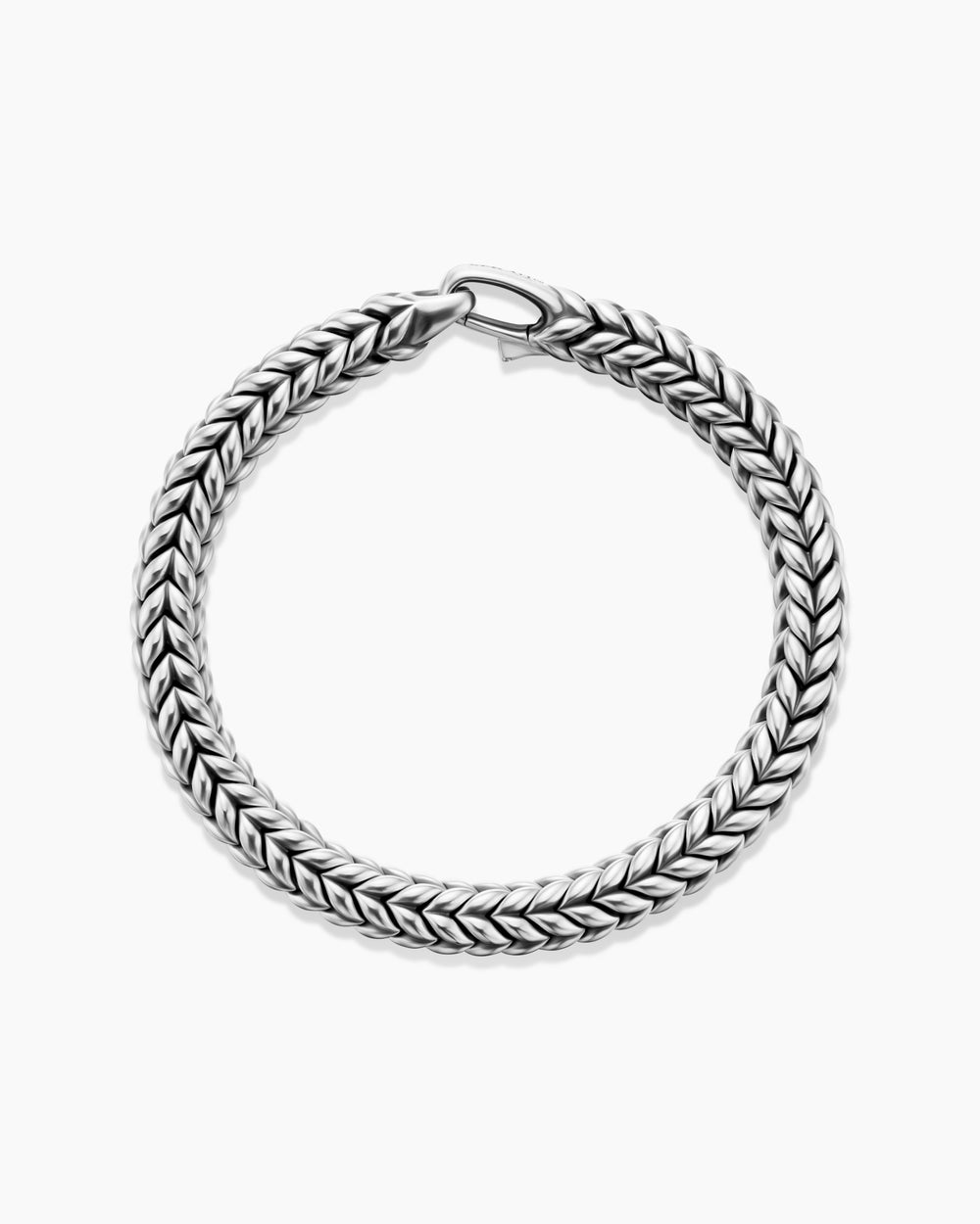 Mens Chevron Station Bracelet in Sterling Silver, 8mm