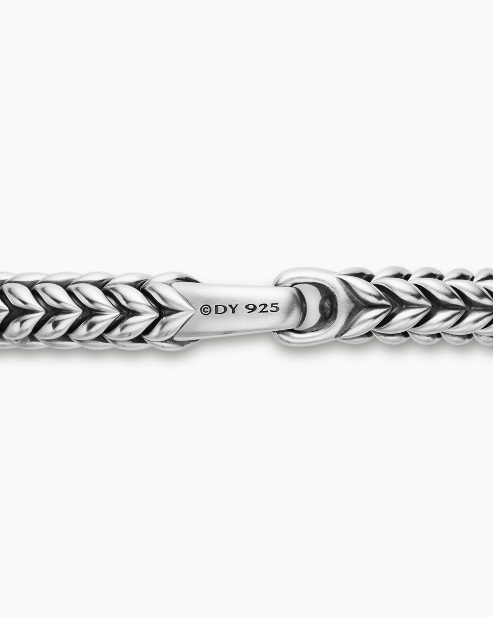 Mens Chevron Station Bracelet in Sterling Silver, 8mm