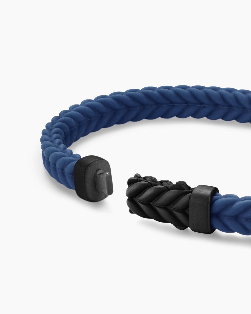 Mens Chevron Rubber Bracelet with Black Titanium, 6mm