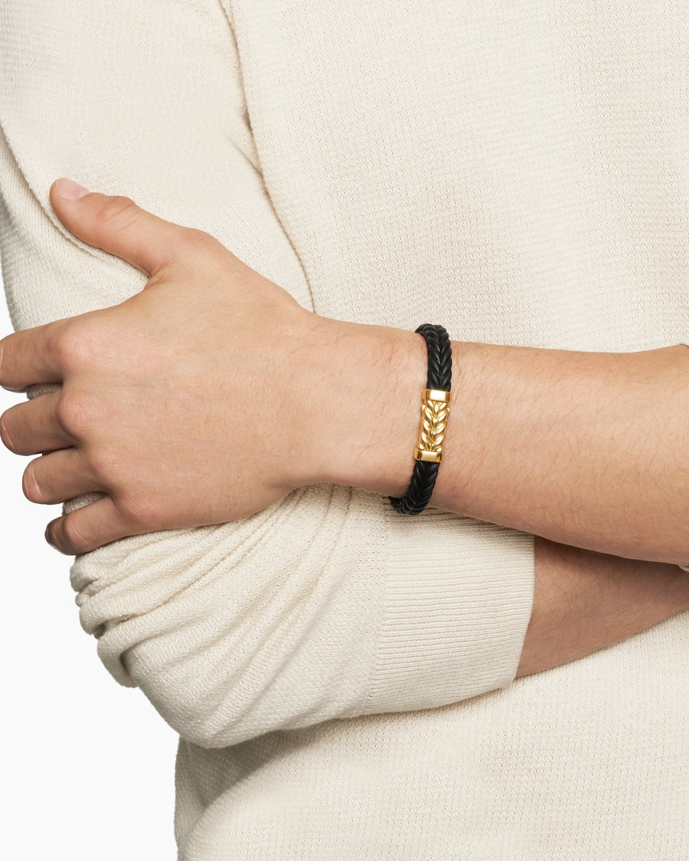 Mens Chevron Rubber Bracelet with 18K Yellow Gold, 9mm