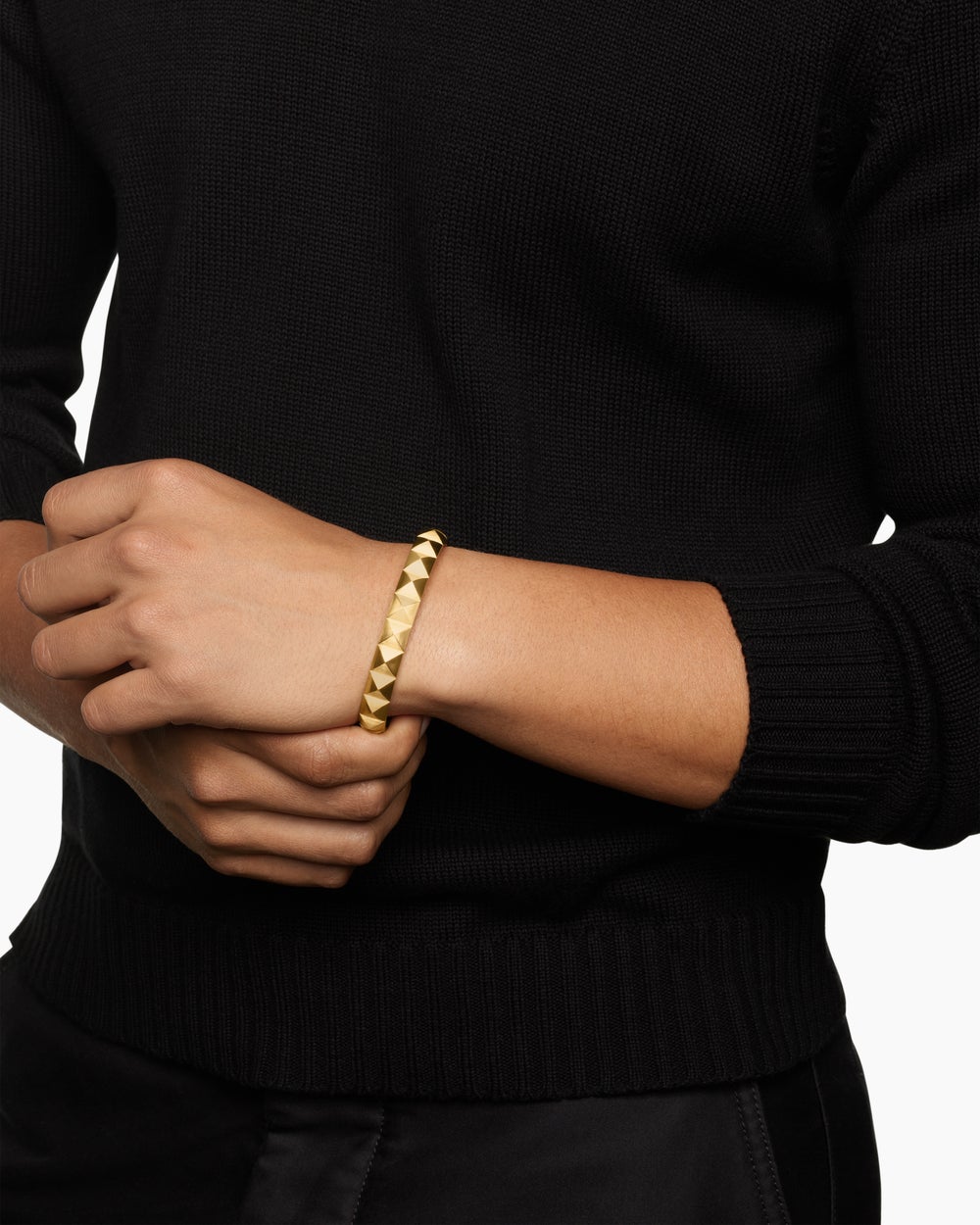 Mens Pyramid Cuff Bracelet in 18K Yellow Gold, 9.3mm