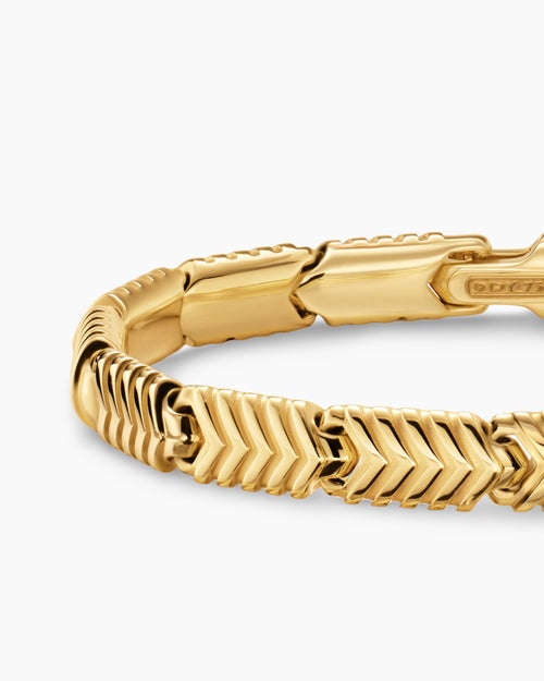 Mens Chevron Link Bracelet in 18K Yellow Gold, 7.6mm