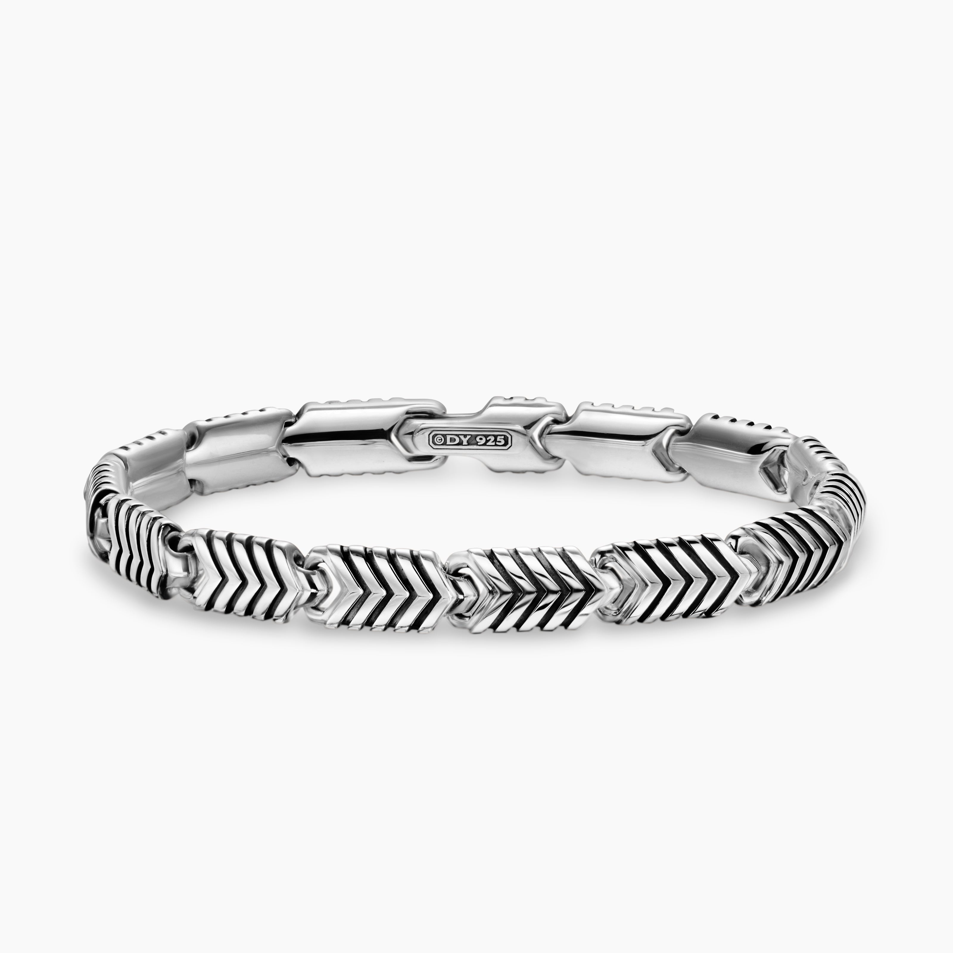 Mens Chevron Link Bracelet in Sterling Silver, 7.6mm