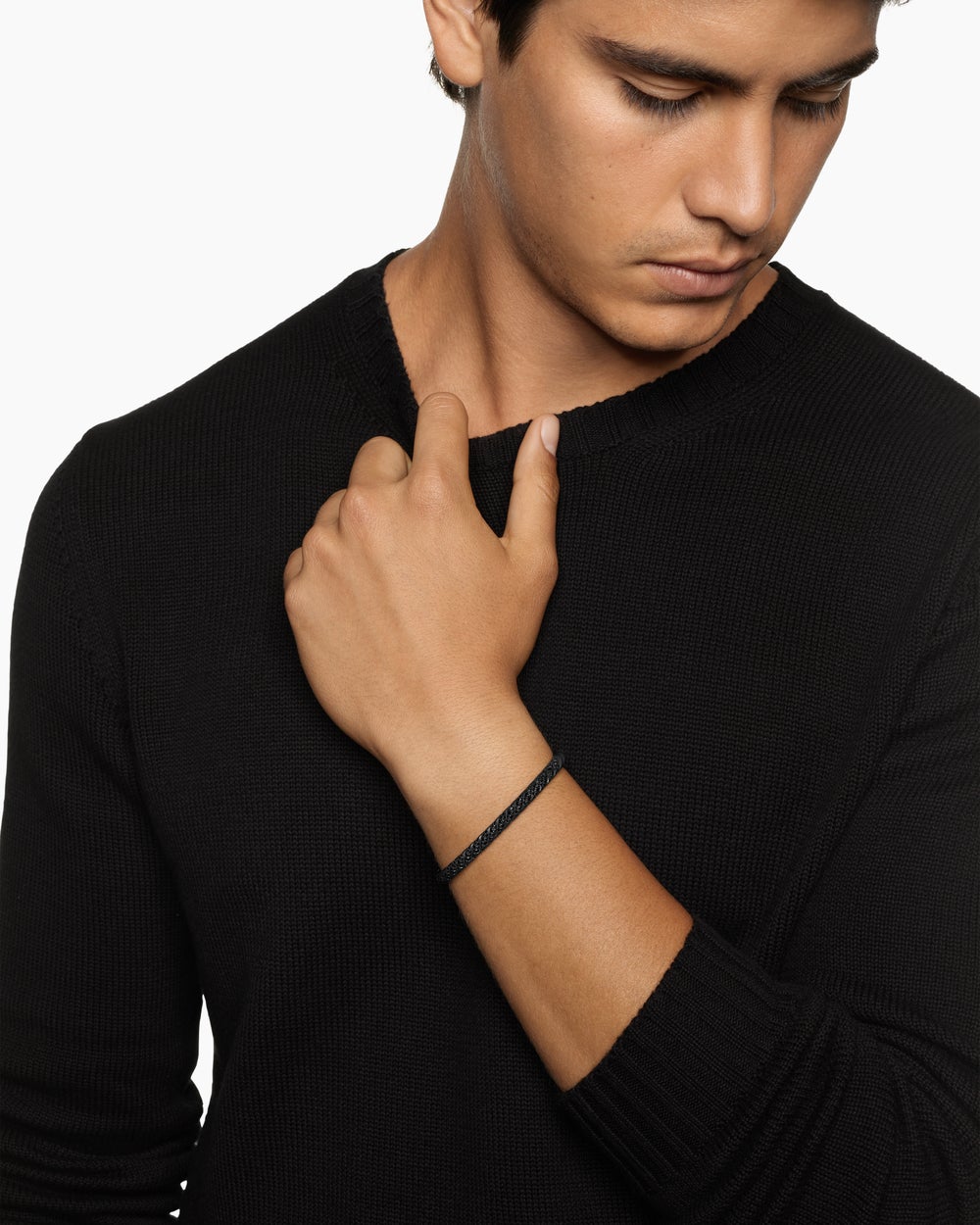 Mens Sculpted Cable Cuff Bracelet in Black Titanium with Black Diamonds, 5.5mm
