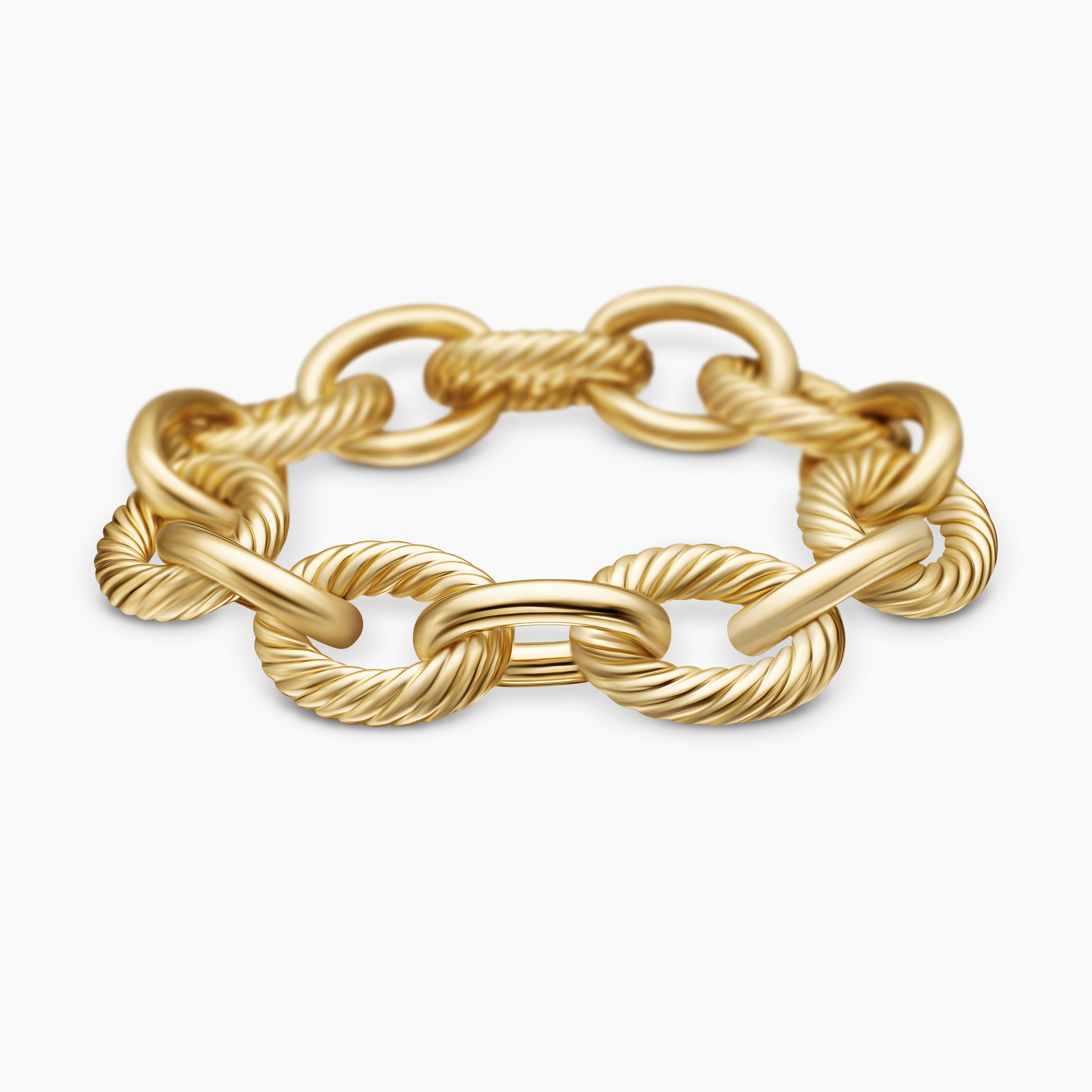 Womens Oval Link Chain Bracelet in 18K Yellow Gold, 17mm
