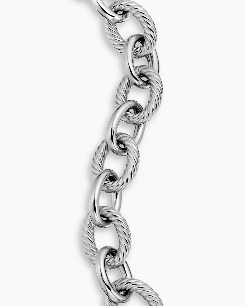 Womens Oval Link Chain Bracelet in Sterling Silver, 17mm