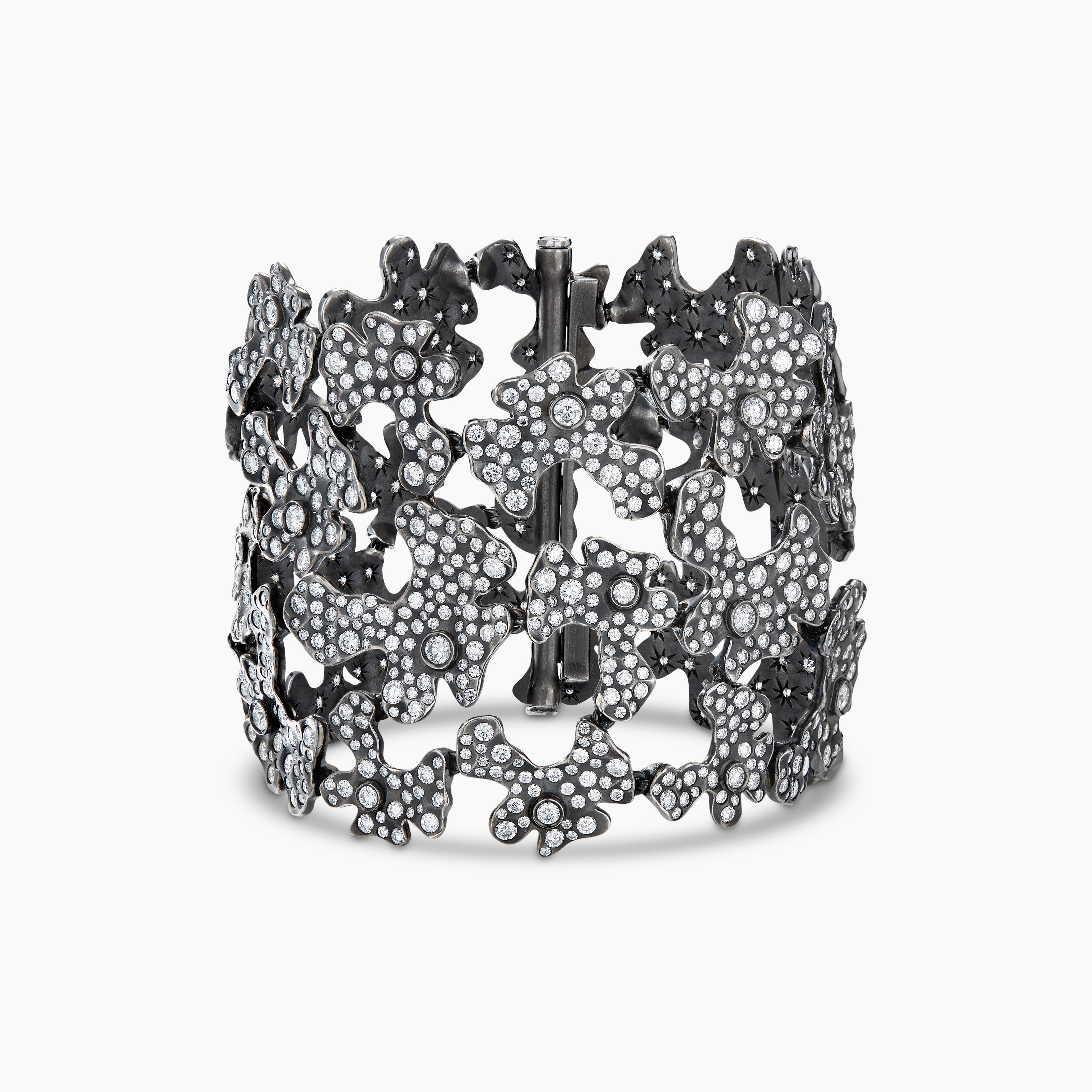 Womens Petals Wide Bracelet in White Gold with Rhodiated Black and Diamonds