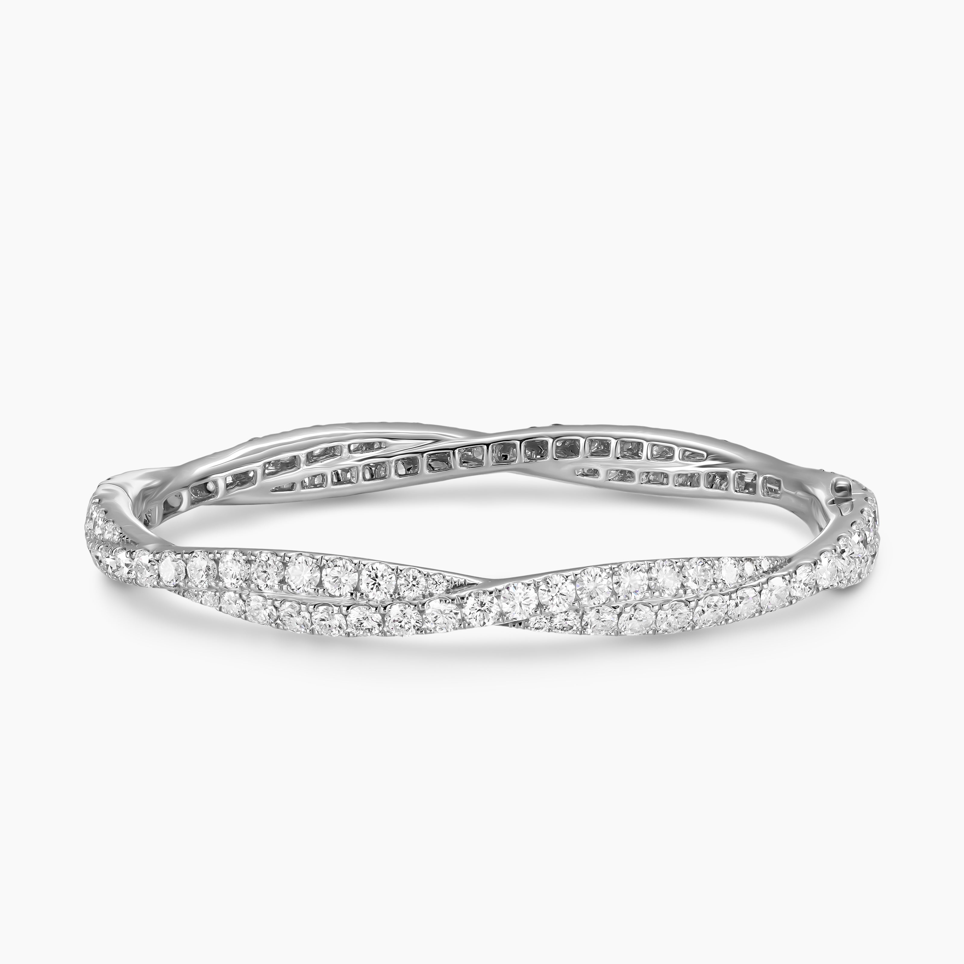 Womens Floating Diamonds Pav&eacute; Twist Bangle Bracelet in White Gold