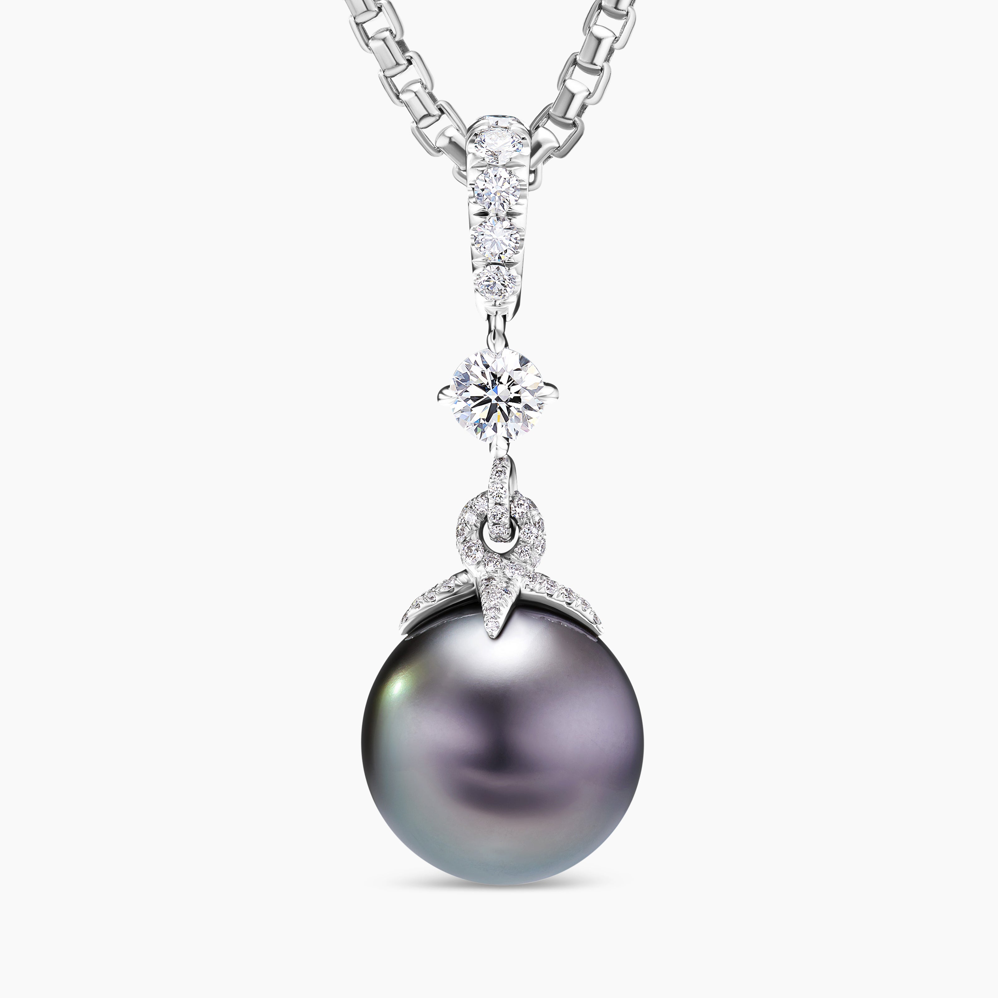 Womens DY Lumina Tahitian Grey Pearl Classic Pendant in White Gold with Diamonds