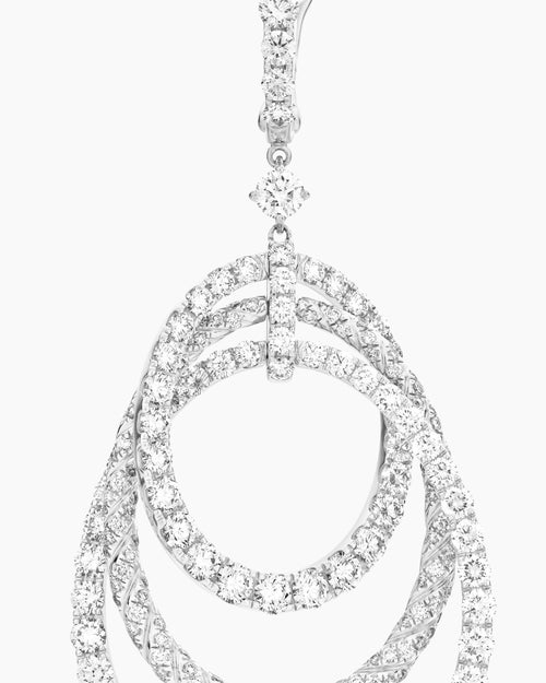 Womens Floating Diamonds Drop Earrings in White Gold