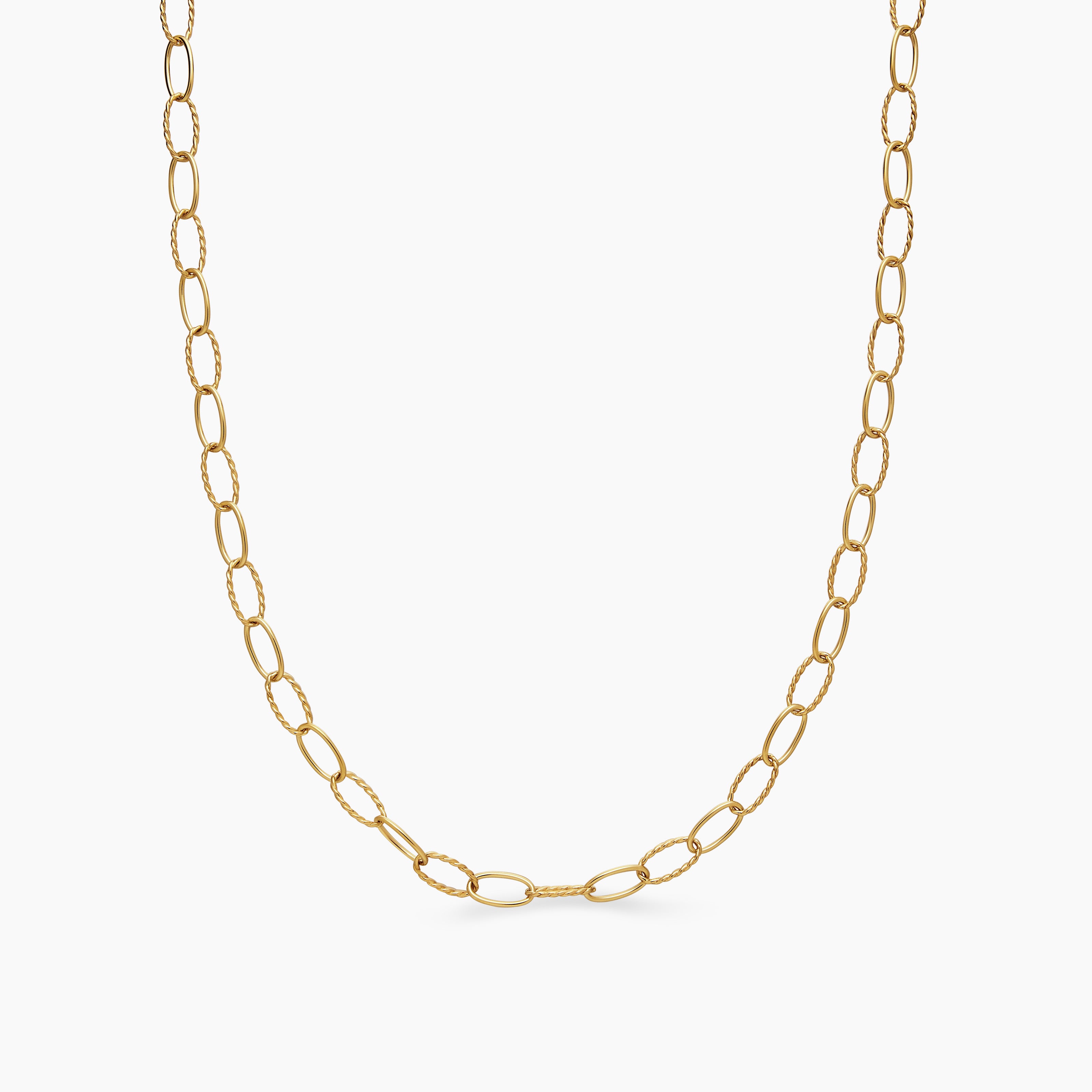 Womens Elongated Oval Link Necklace in 18K Yellow Gold, 6mm