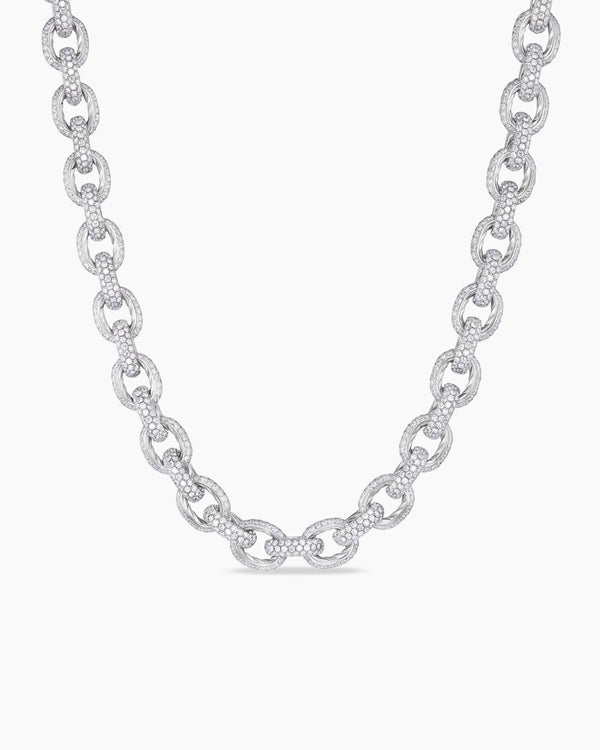 Pavé Oval Link Necklace in White Gold with Diamonds