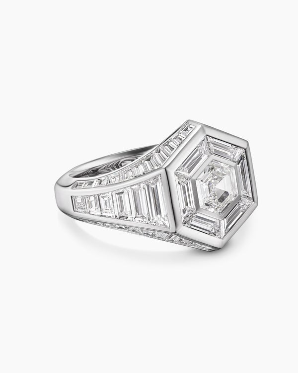 Deco Signet Ring in Platinum