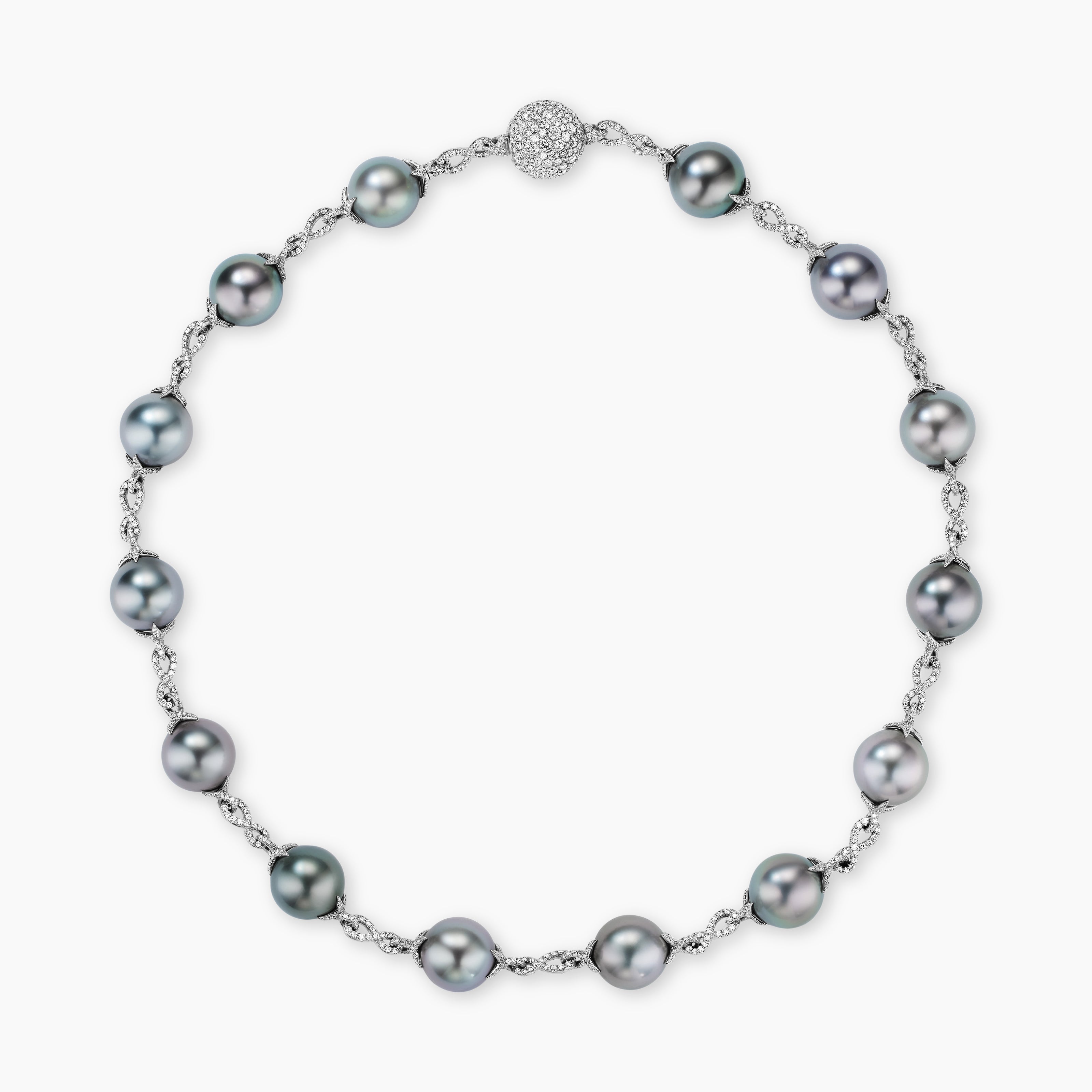 Womens DY Lumina Pearl Classic Necklace in White Gold with Diamonds